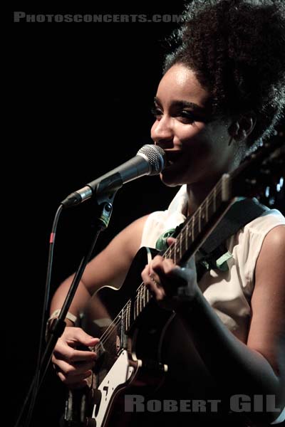 LIANNE LA HAVAS - 2011-09-02 - PARIS - Point Ephemere - 